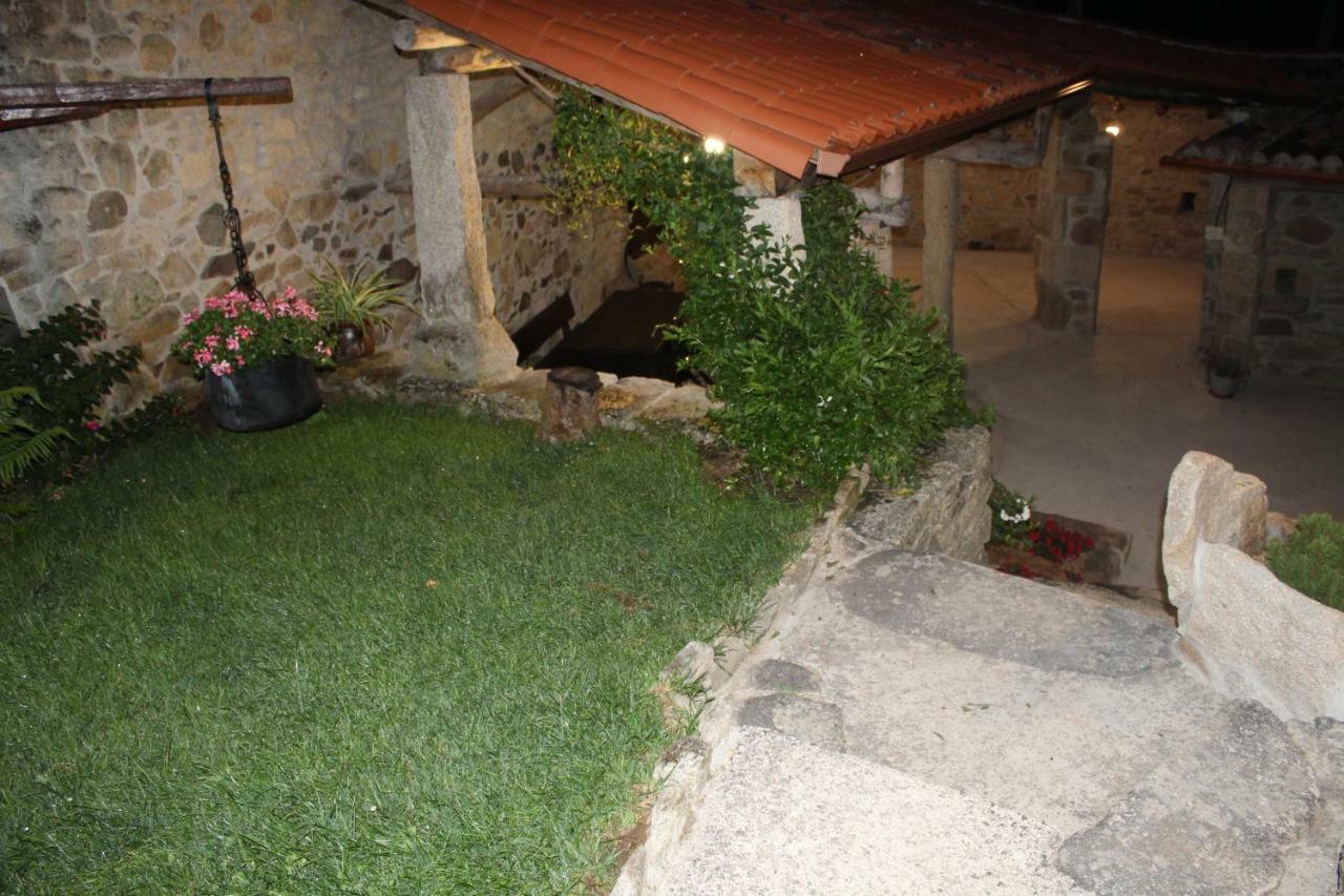 Гостевой дом Casa Solveira O Pineiro Экстерьер фото